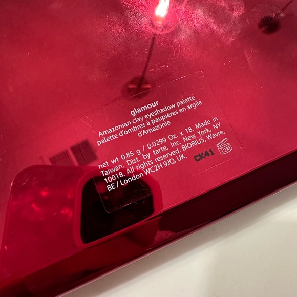 TARTE Glamour Eyeshadow Palette - Picture 3 of 4